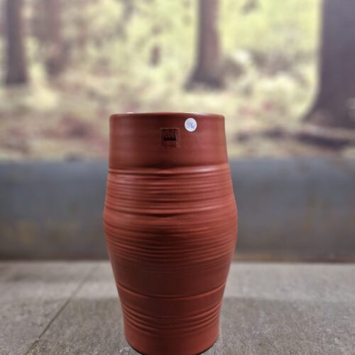 Vase en terre cuite artisanale